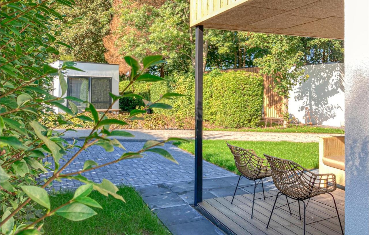 Cozy Home In Heinkenszand With Sauna Esterno foto